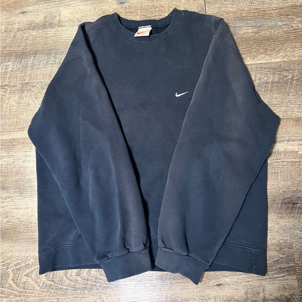 Nike Men's Dark Gray Crewneck Sweater